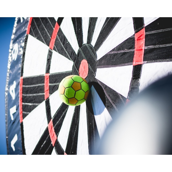 Dmuchana tarcza Football Darts (dwustronna)