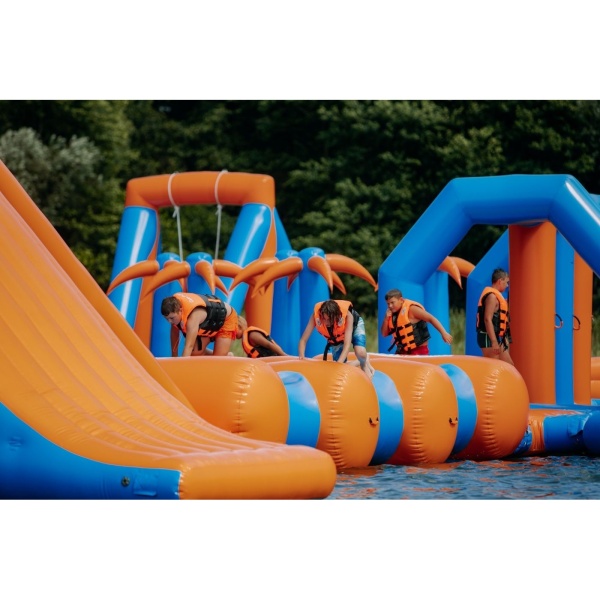 Dmuchany park wodny Mi (28 x 17 m)