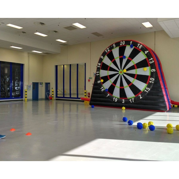 Używana dmuchana tarcza Football Darts (dwustronna) – model klasyczny